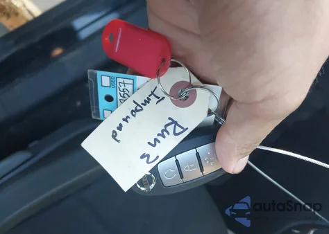 2020 Nissan Kicks Sv Xtronic Cvt z USA, uszkodzony, nr VIN 3N1CP5CV5LL498557